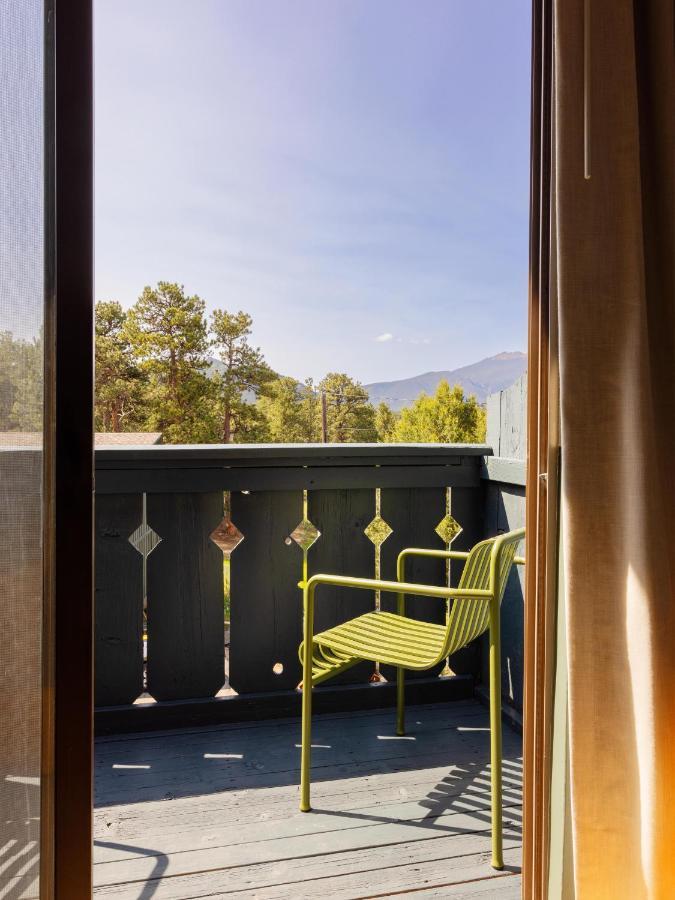 Trailborn Rocky Mountains Outpost Otel Estes Park Dış mekan fotoğraf