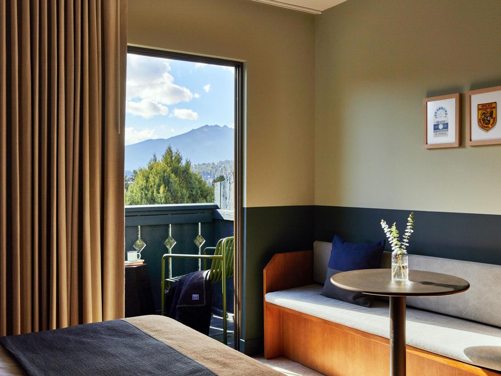 Trailborn Rocky Mountains Outpost Otel Estes Park Dış mekan fotoğraf