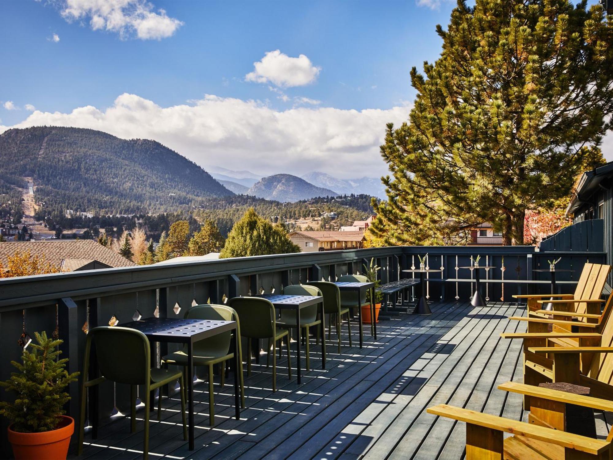 Trailborn Rocky Mountains Outpost Otel Estes Park Dış mekan fotoğraf
