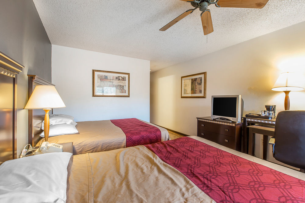 Trailborn Rocky Mountains Outpost Otel Estes Park Dış mekan fotoğraf